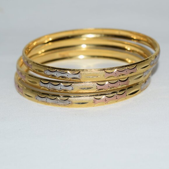 Vintage Set of 3 Etched Goldtone  Bangles EUC - Picture 1 of 4